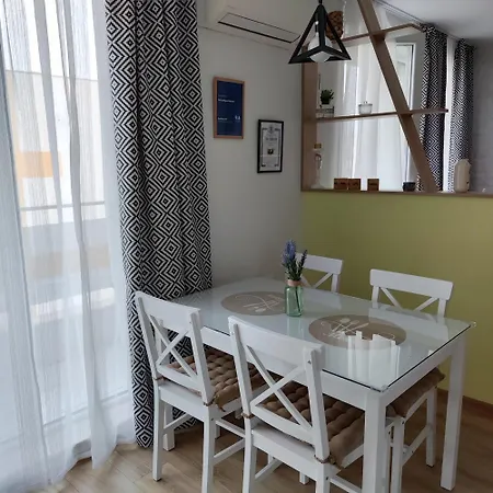 Airluxapartament Burgas City